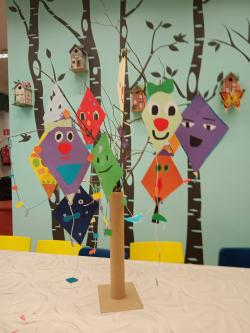 Świetlicowe drzewko